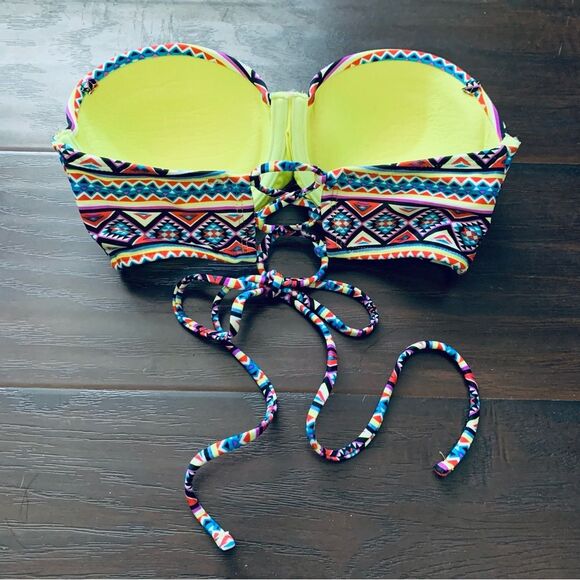 Women's Cute Aztec Tribal Boho Underwire Bandeau Bikini Swim Top | Size: XS-S - Picture 5 of 7